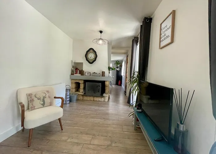 Bel Dans Cheminee /jardin Апартаменты