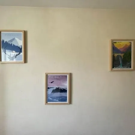 Bel Dans Cheminee /jardin