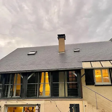 Bel Dans Cheminee /jardin شقة