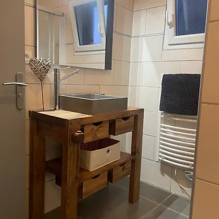 شقة Bel Dans Cheminee /jardin *