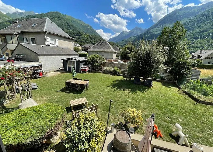 Апартаменты Bel Dans Cheminee /jardin *