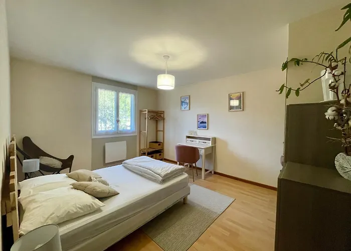 Bel Dans Cheminee /jardin